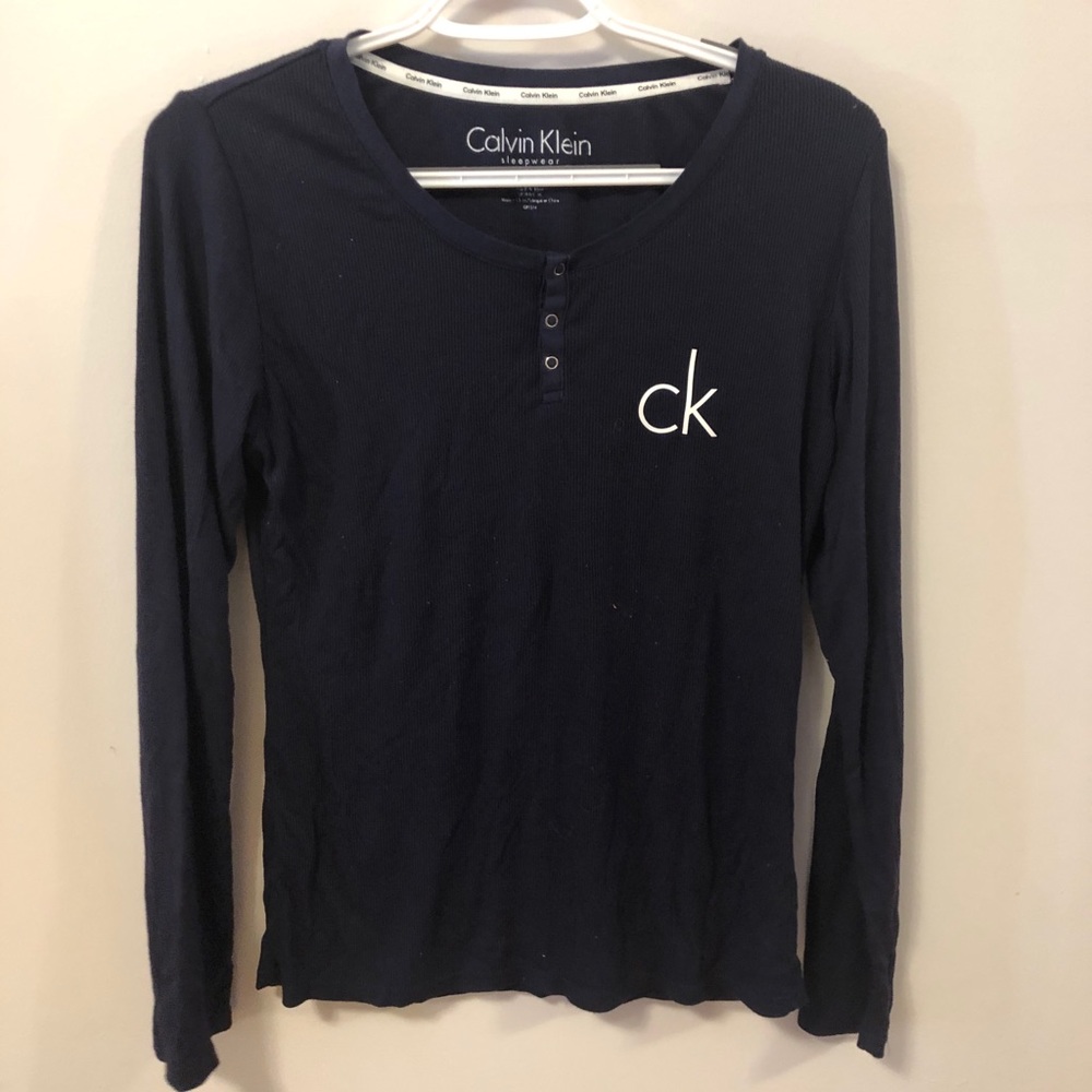 Long sleeve